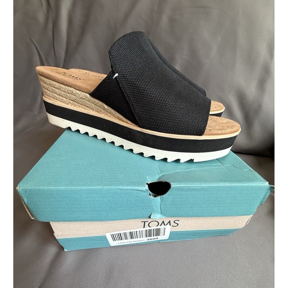 Sz 10 Woman TOMS DIANA MULE Black heavy Canvas Wedge Sandal Preppy Everyday NIB - Picture 1 of 7